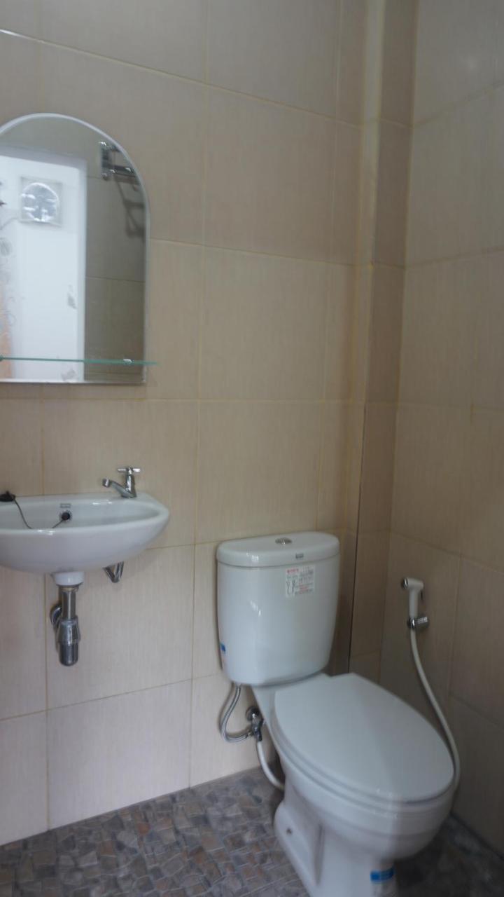 בוקיטינגי Al Barra Syariah Hotel מראה חיצוני תמונה